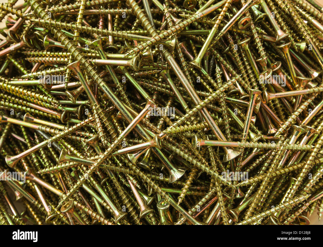 Tas de clous utilisés pour la construction de logements ; British Columbia Canada Banque D'Images