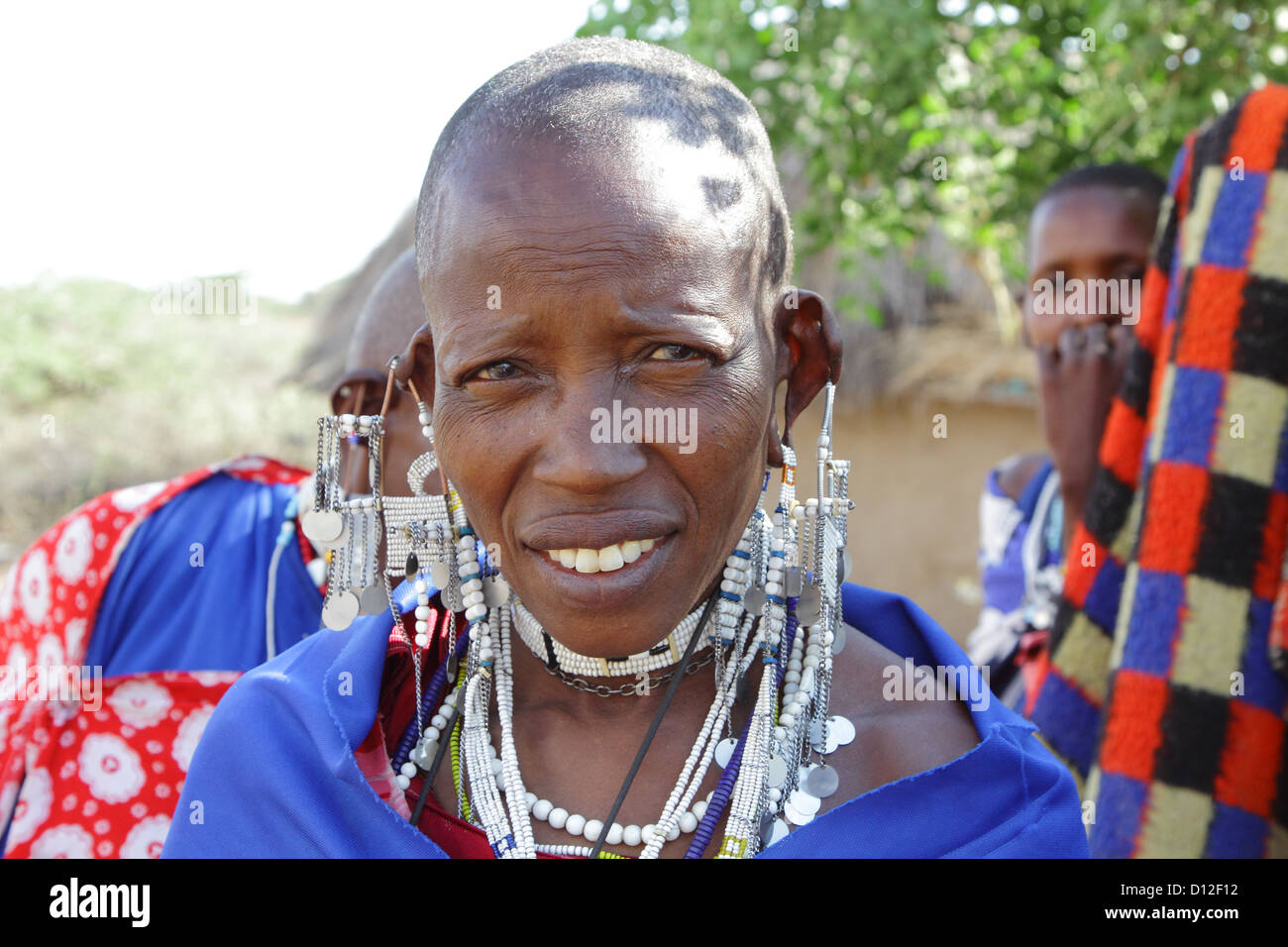 Les femmes masaï à Boma, région d'Arusha, Tanzania, Africa Banque D'Images