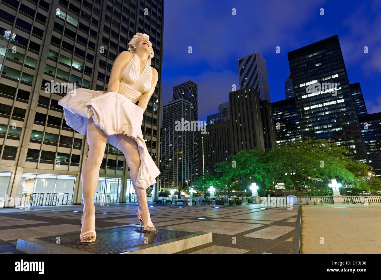 'Forever' Marilyn Monroe [sculpture] (par Seward Johnson), Chicago, Illinois USA Banque D'Images