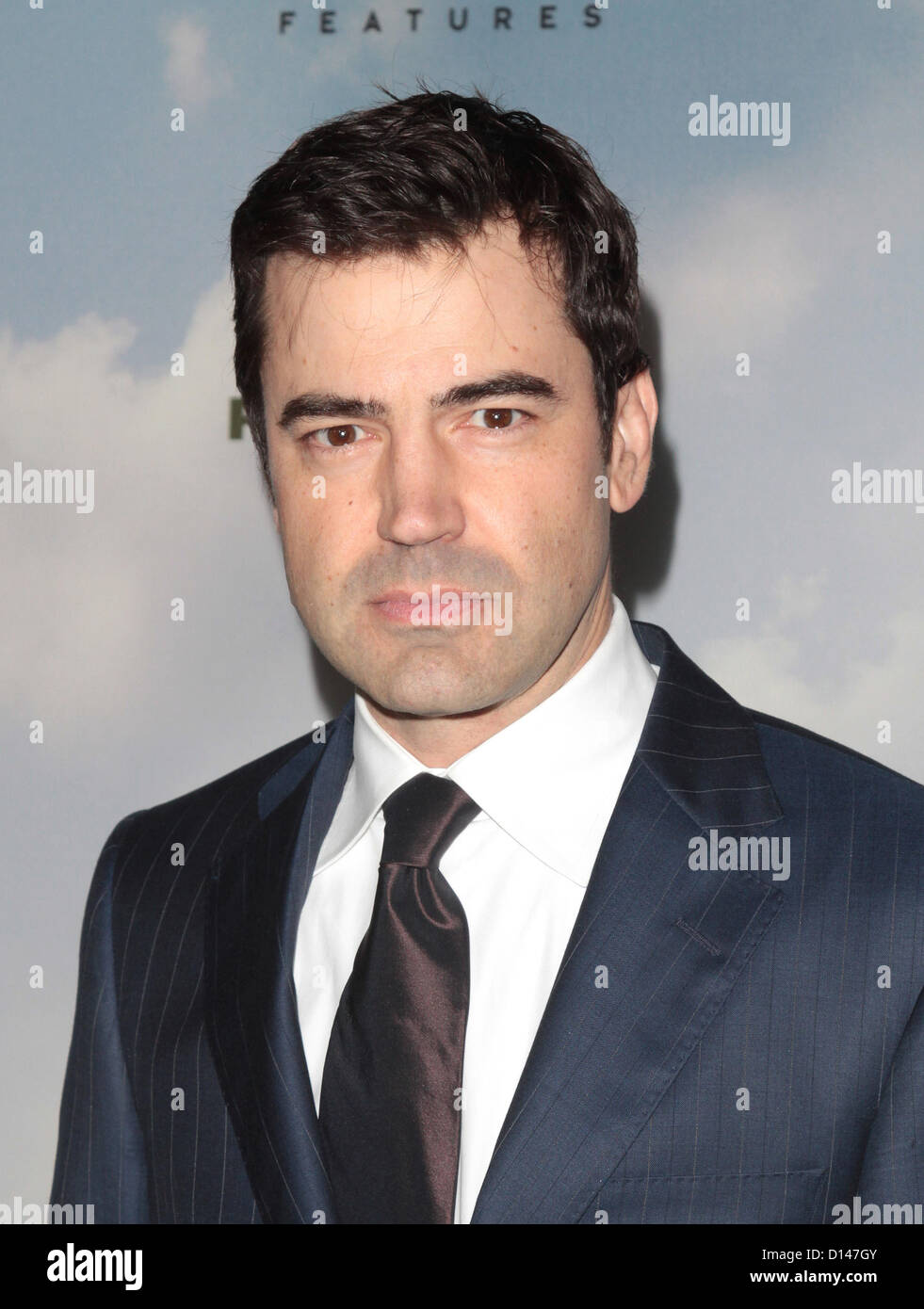 RON LIVINGSTON TERRE PROMISE PREMIERE WEST HOLLYWOOD CALIFORNIA USA 06 décembre 2012 Banque D'Images