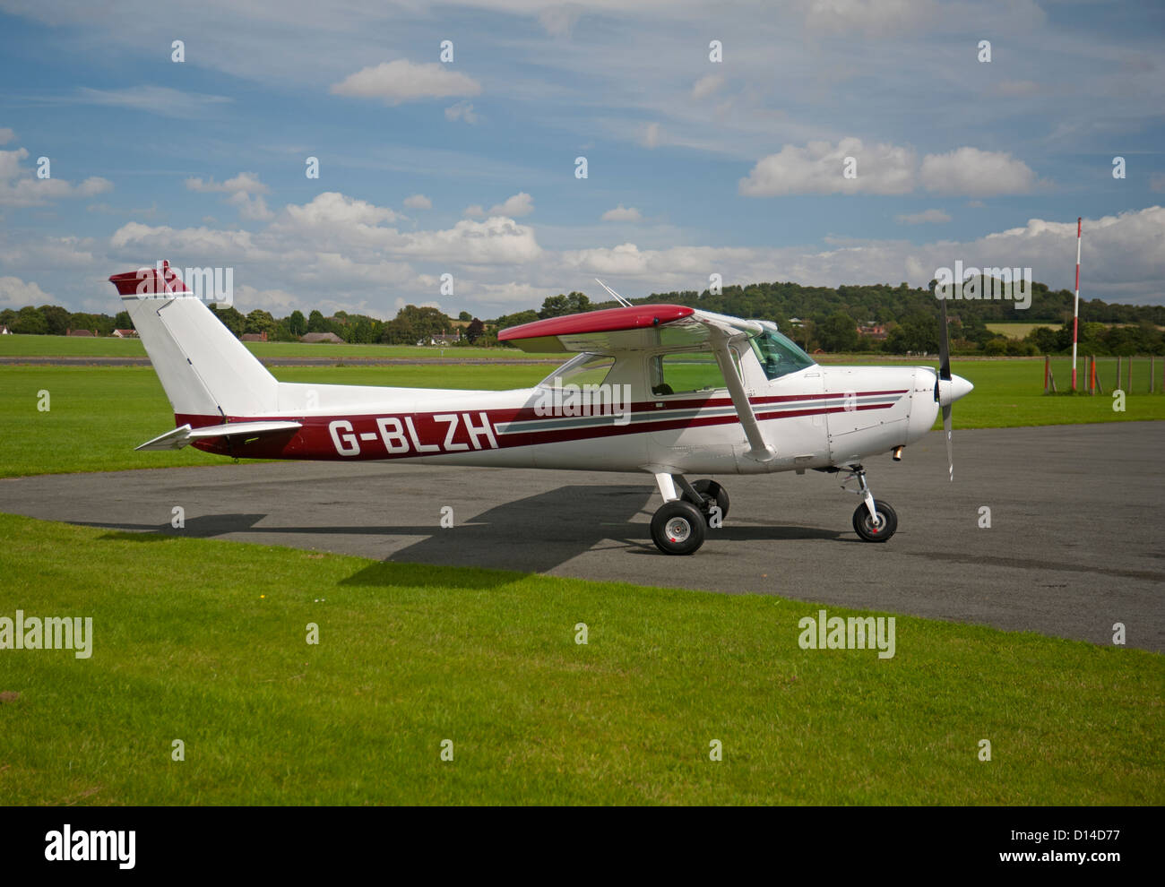 Cessna 152. II civil privé de lumière avion. 8861 SCO Banque D'Images