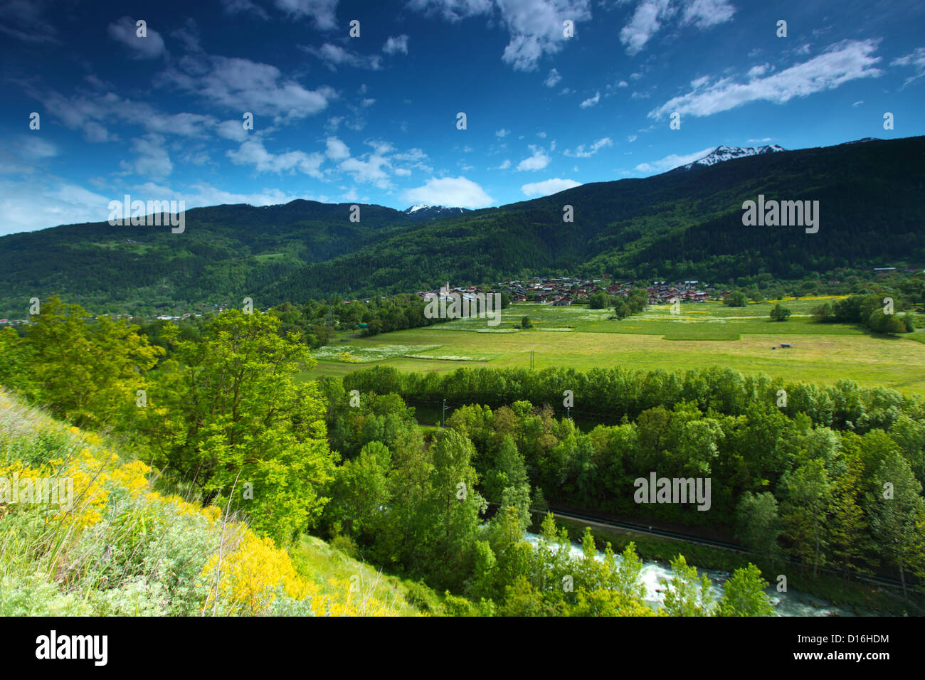 Vallée de montagne en Banque D'Images