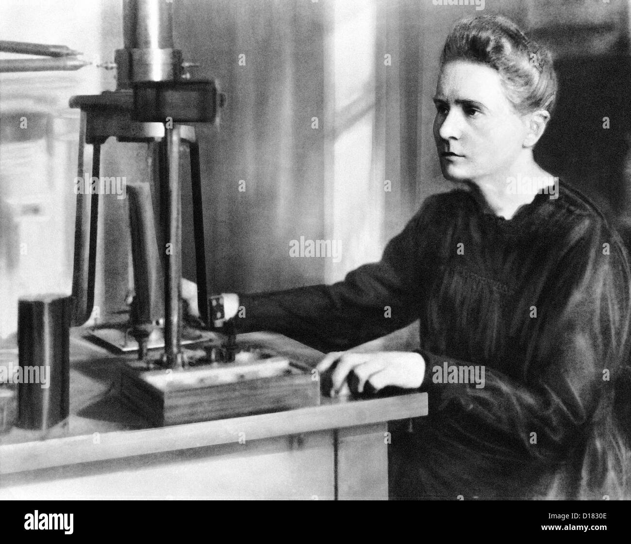 Portrait de Marie Curie à laboratory Banque D'Images