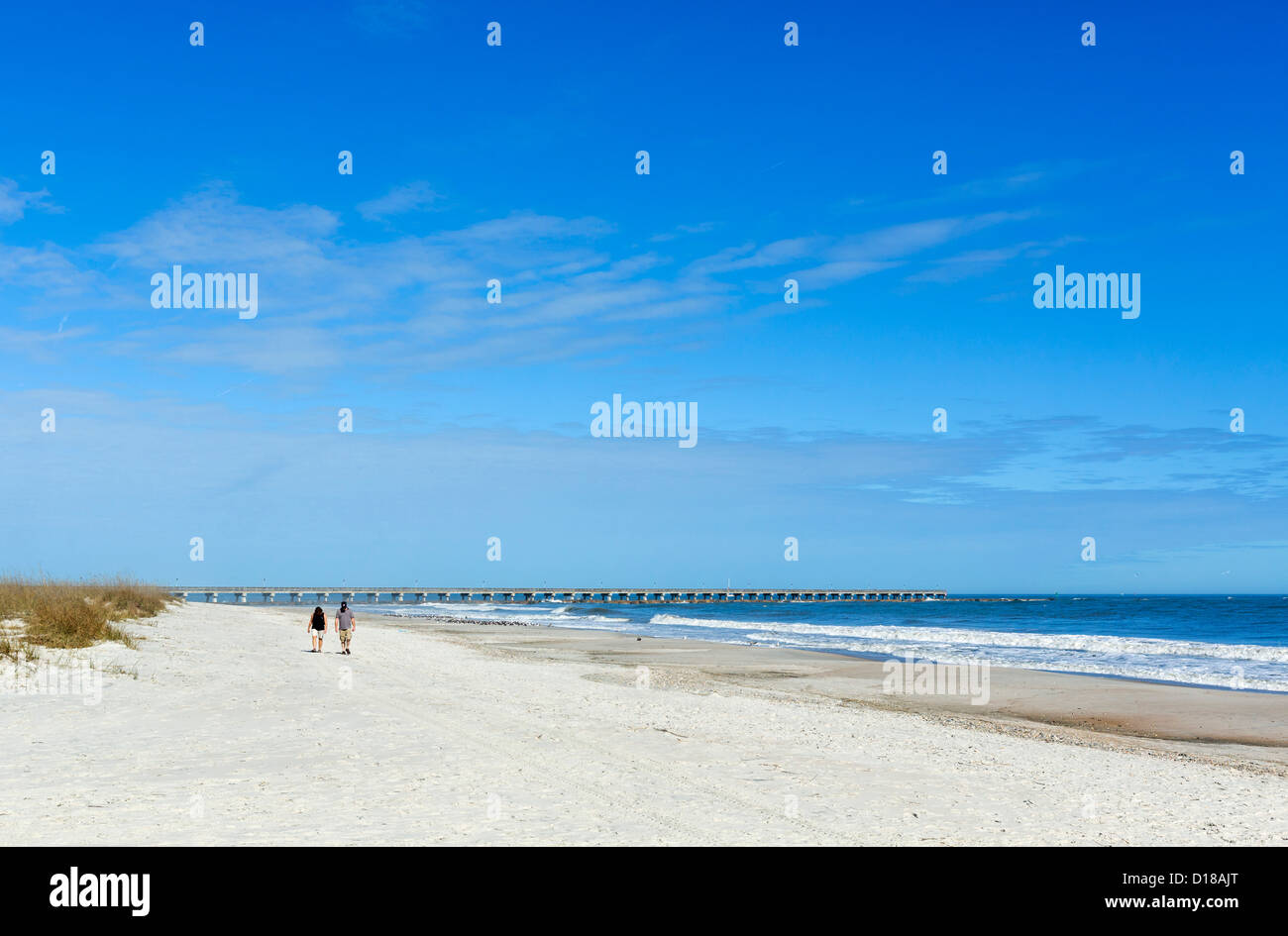 Plage et jetée de pêche, parc d'état de Fort Clinch, Fernandina Beach, Amelia Island, Floride, USA Banque D'Images