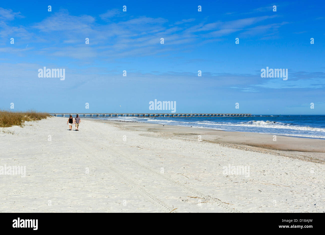 Plage et jetée de pêche, parc d'état de Fort Clinch, Fernandina Beach, Amelia Island, Floride, USA Banque D'Images