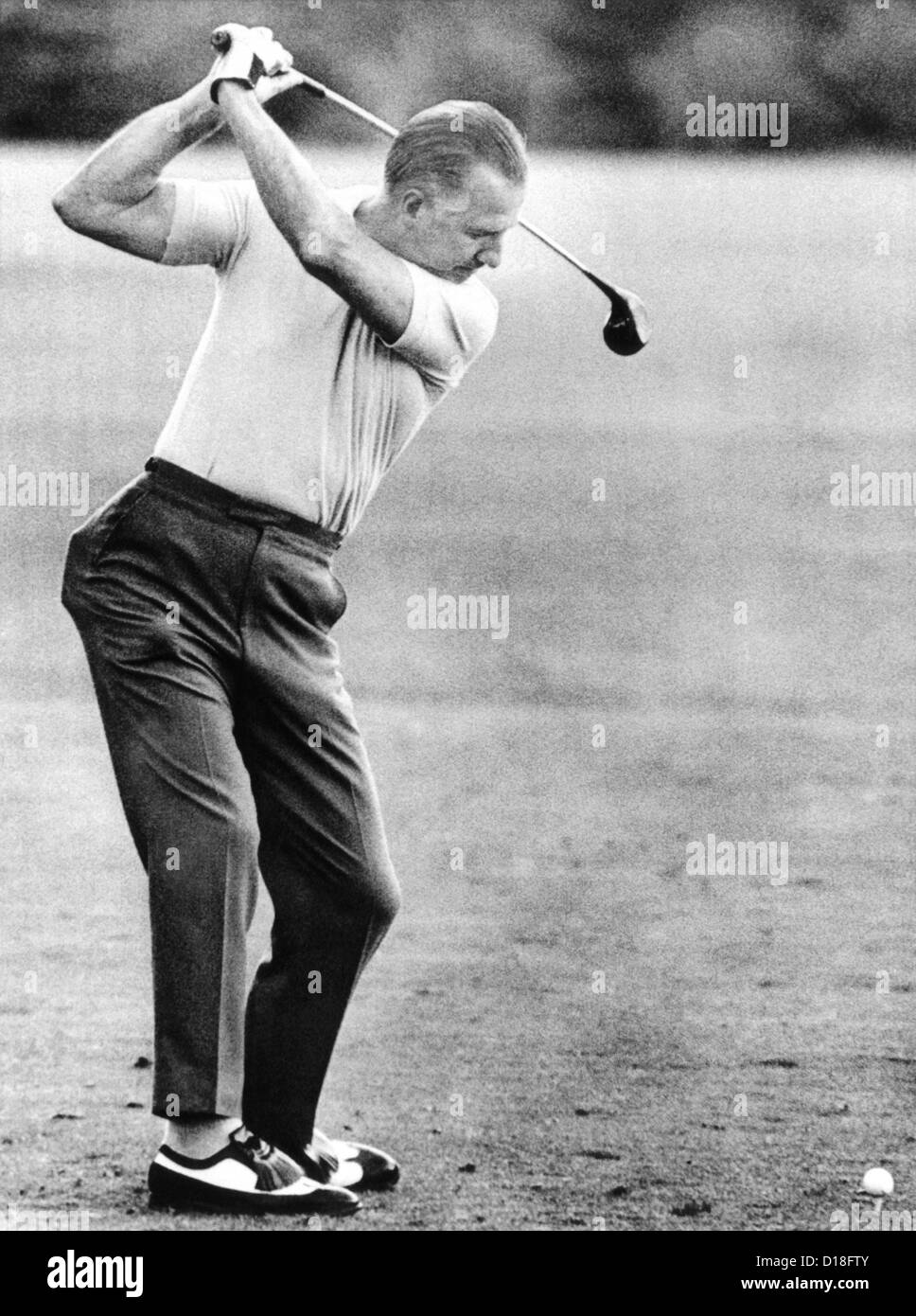 Vice-président Spiro Agnew il tees au large du Denver Country Club, le 23 juin 1970.   CSU (ALPHA 393) Archives CSU/Everett Banque D'Images