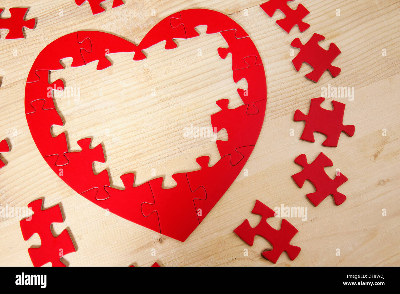 Puzzle en forme de coeur Photo Stock - Alamy