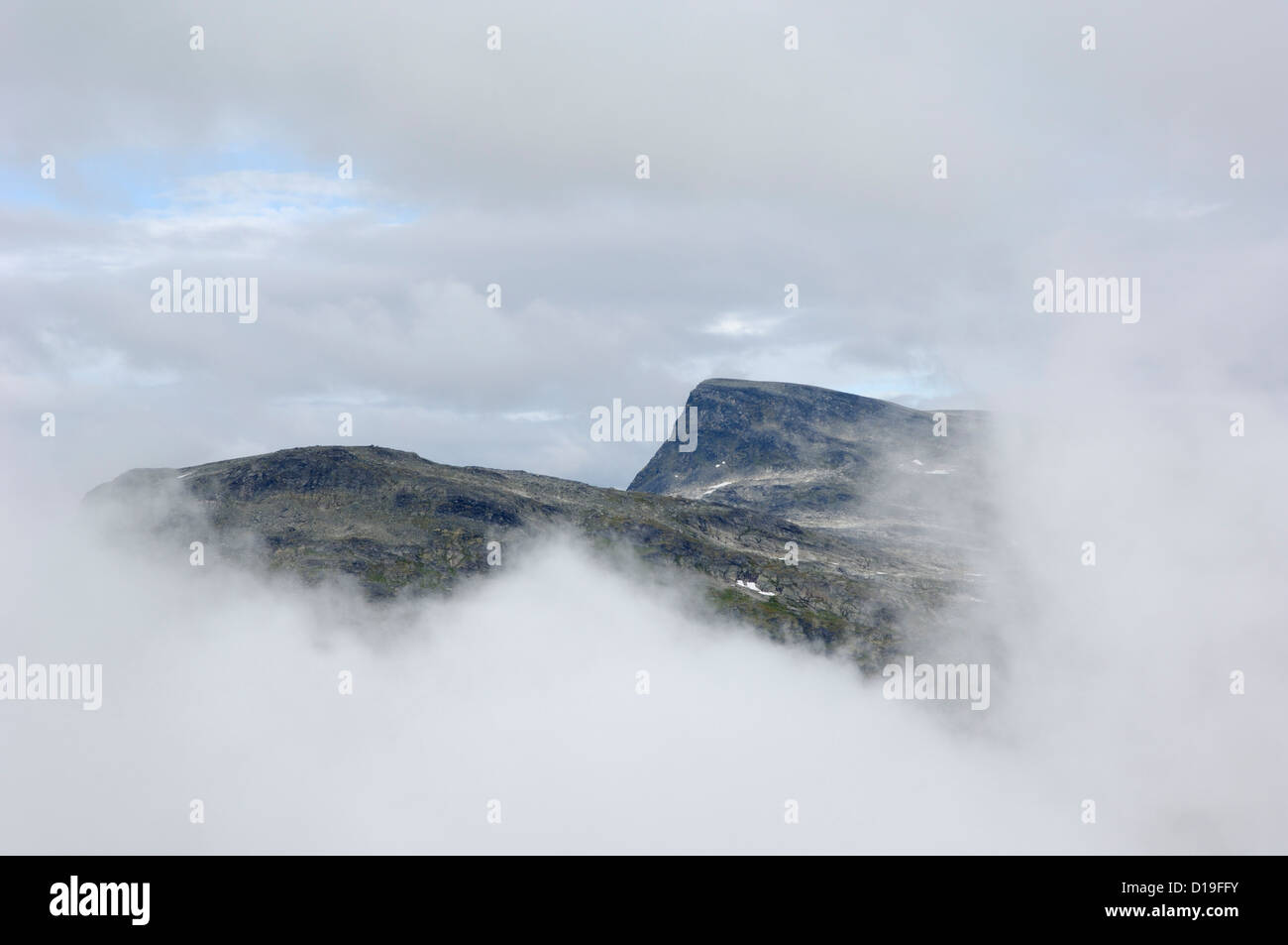 Vue du point de vue de montagne Dalsnibba, près de Geiranger, More og Romsdal (Norvège) Banque D'Images