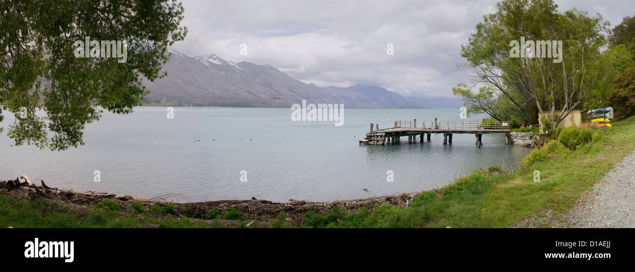 Vue panoramique, de kinloch lodge sur le lac Wakatipu, Kinloch, Otago, Nouvelle-Zélande Banque D'Images