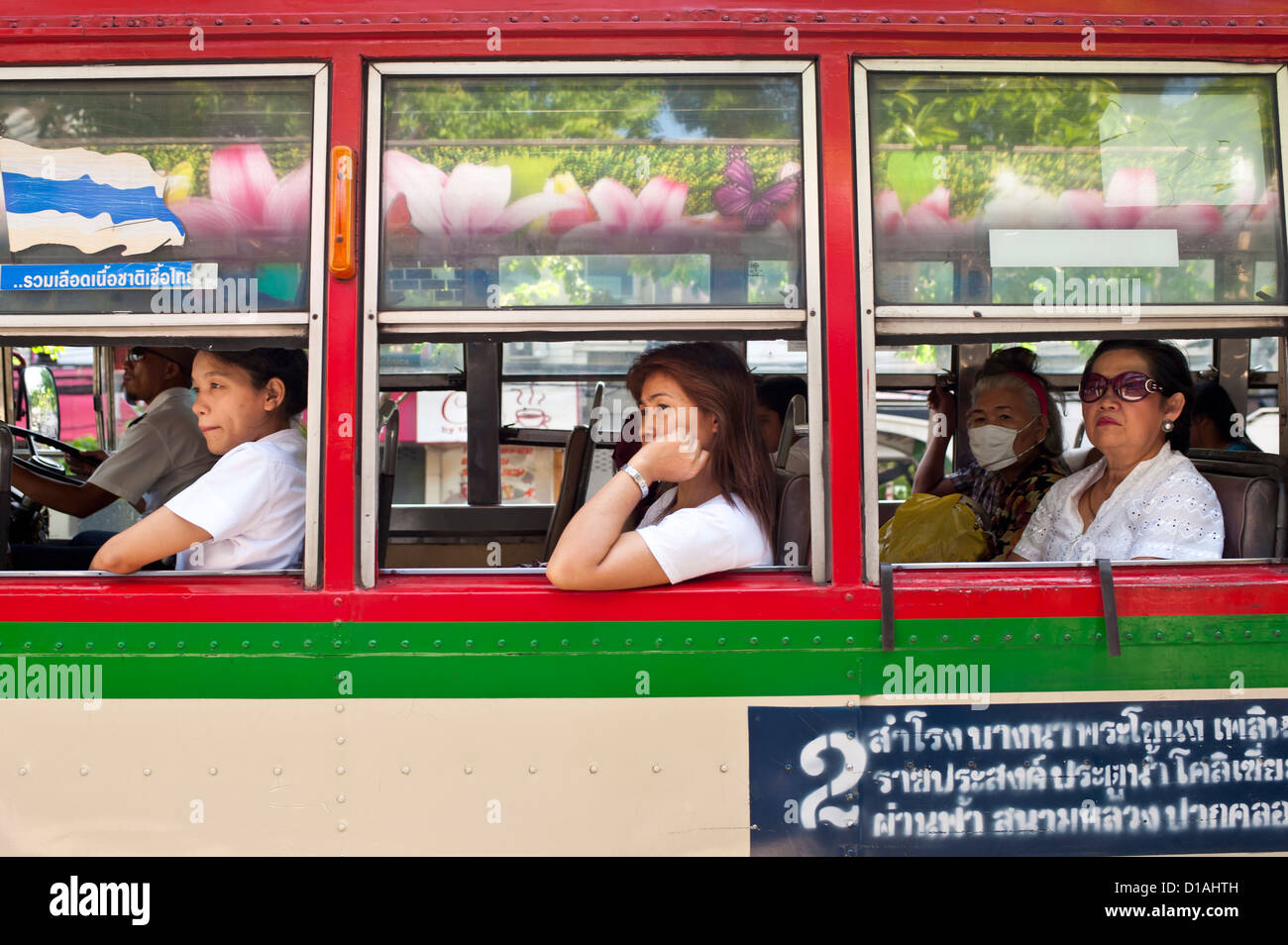 Les passagers d'un bus, Bangkok Banque D'Images