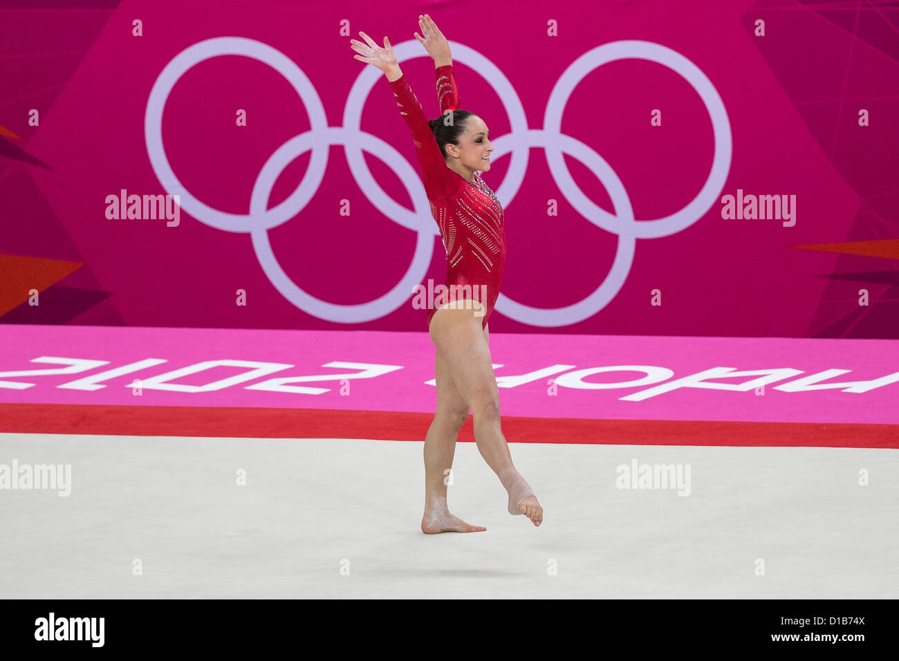 Jordyn Wieber (USA) effectuer l'exercice au sol au cours de l'équipe de gymnastique féminine à la finale des Jeux Olympiques d'été de 2012 Banque D'Images