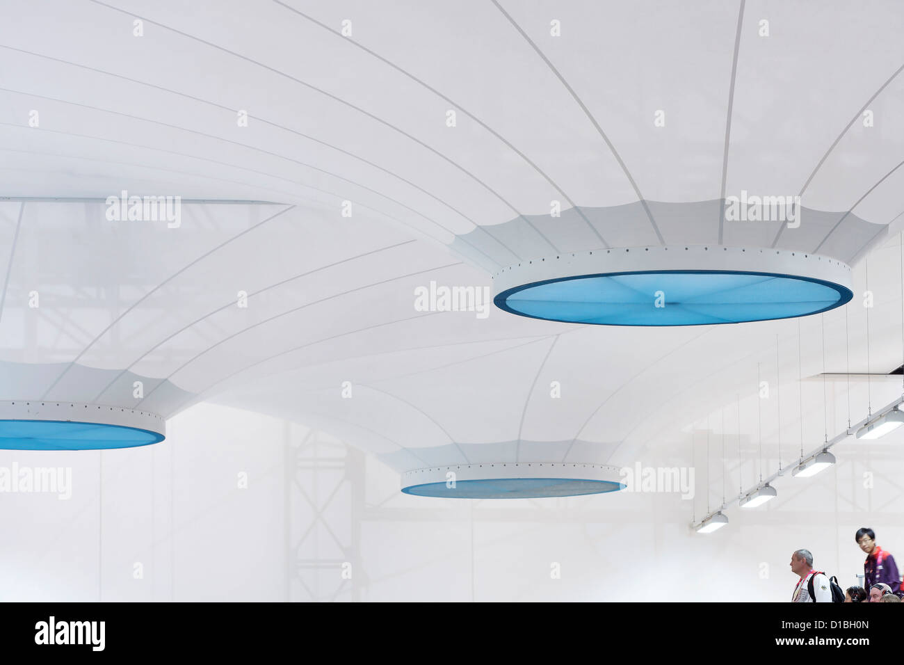 Tir Olympique, Londres, Royaume-Uni. Architecte : Architecture de Magma, 2012. Détail de la tente semi-translucides str Banque D'Images