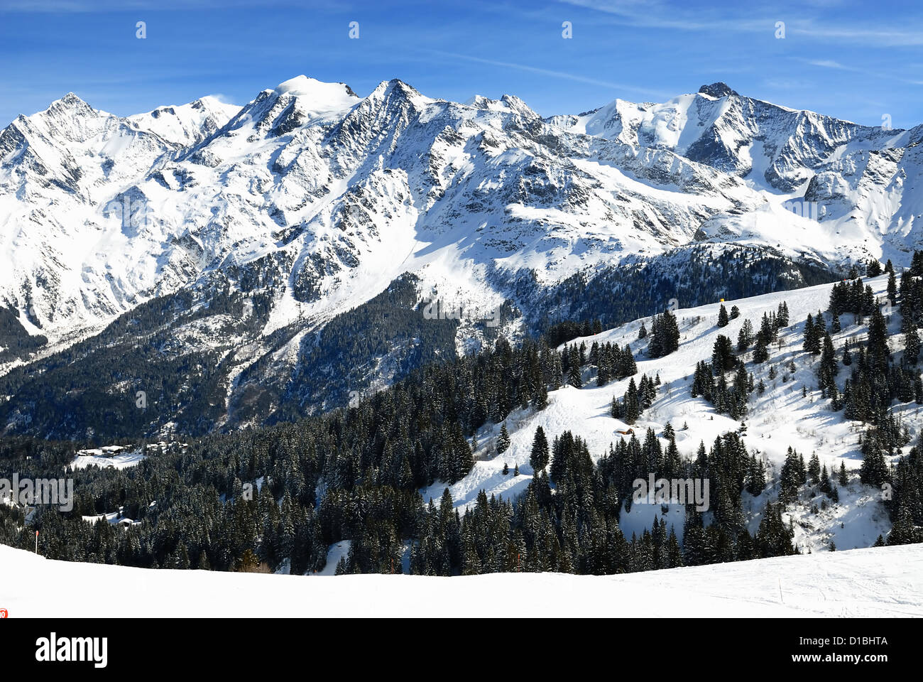 Le Massif Du Mont Blanc La Montagne La Plus Haute Deurope