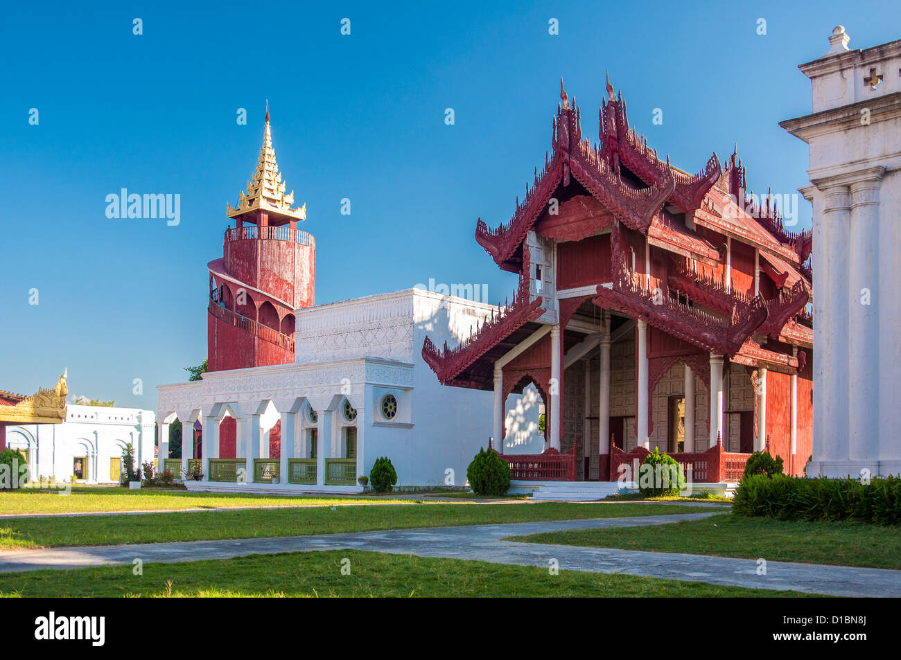 Une vue de Watch Tower at Mandalay Palais Royal Banque D'Images