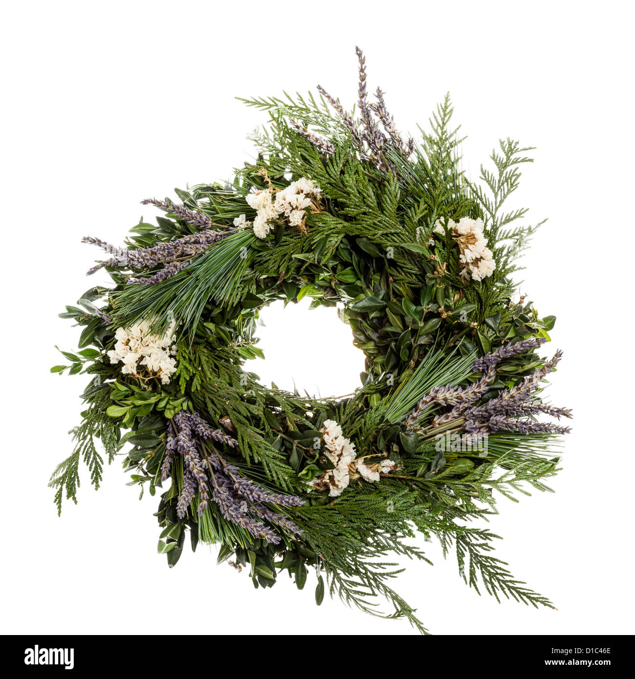 Maison de vacances avec une couronne de fleurs de lavande et verts Banque D'Images