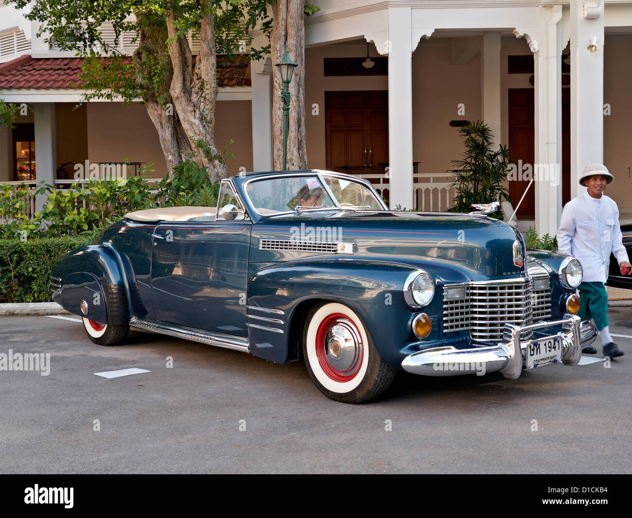 Cadillac série 61 voiture à moteur. 1941 American Classic cabriolet, vue latérale sur toute la longueur Banque D'Images