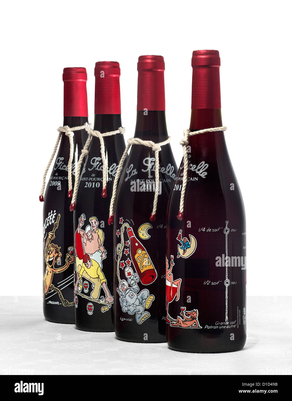 Saint Pourçain bouteilles de vin rouge nouveau dont le nom est "La Chaîne". Bouteilles de vin rouge primeur de St Pourçain. Banque D'Images