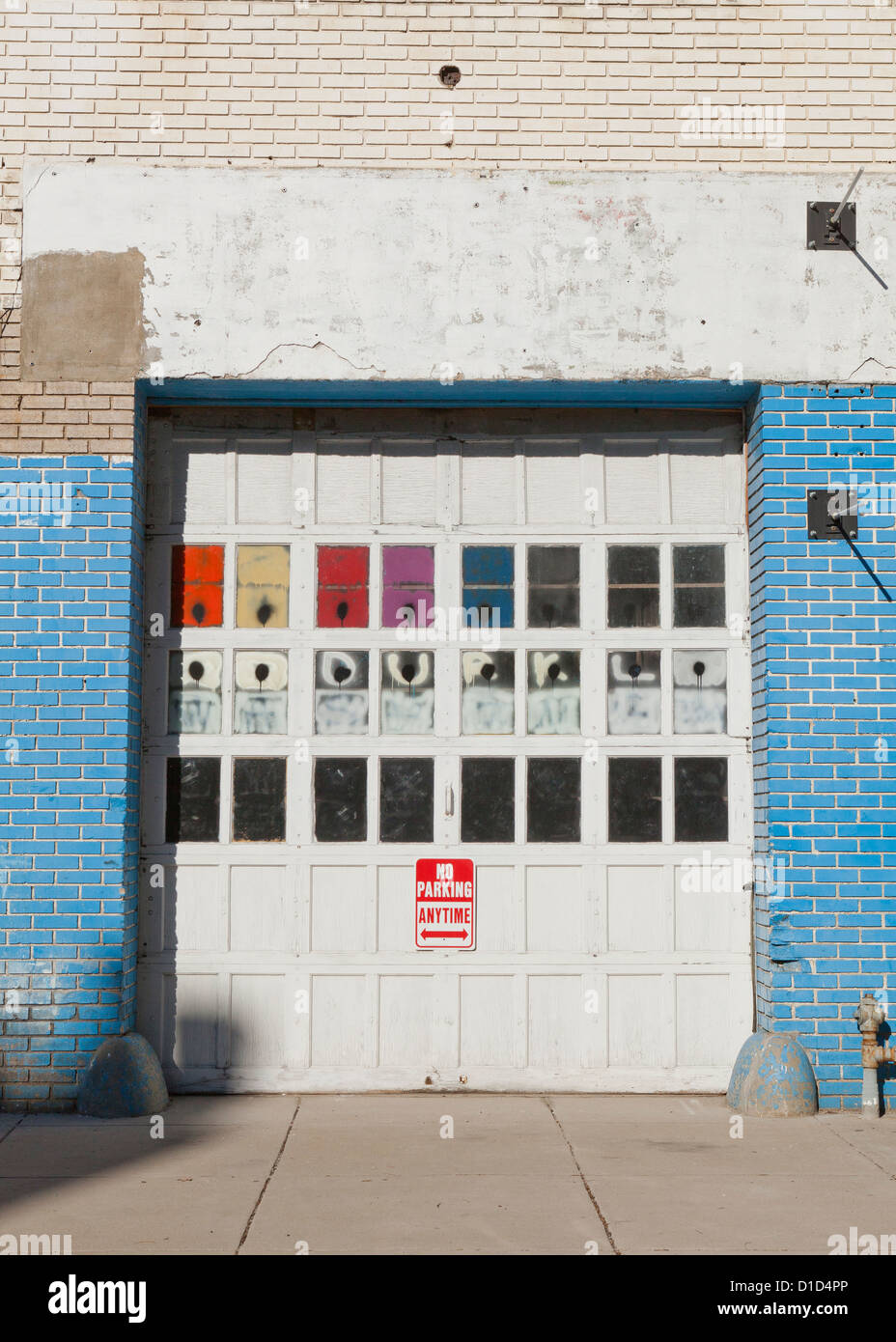 Ancien garage door - USA Banque D'Images