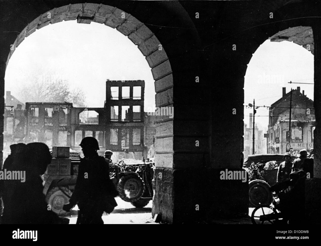 Maubeuge 1940 Banque de photographies et d’images à haute résolution ...