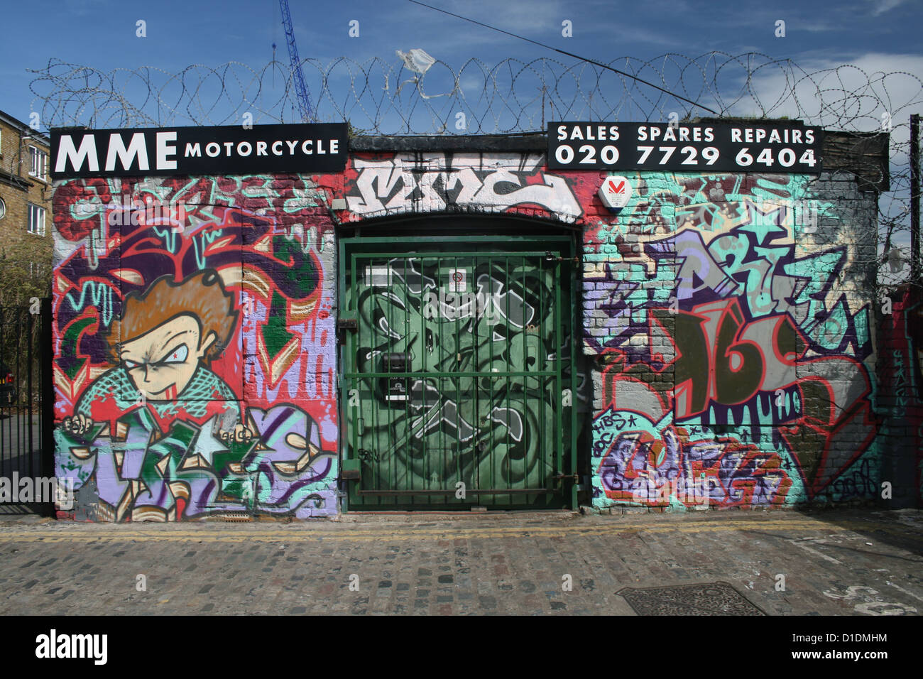 Graffiti sur Grimsby Street, Londres Banque D'Images