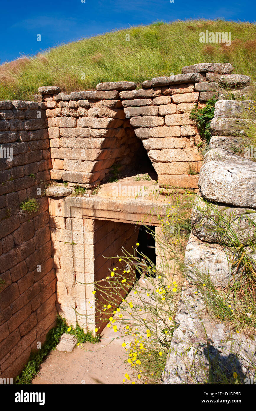 Intérieur du Trésor d'Atrée est une impressionnante tholos' 'en forme de ruche tombeau, Panagitsa Hill à Mycènes. Mycenae Banque D'Images