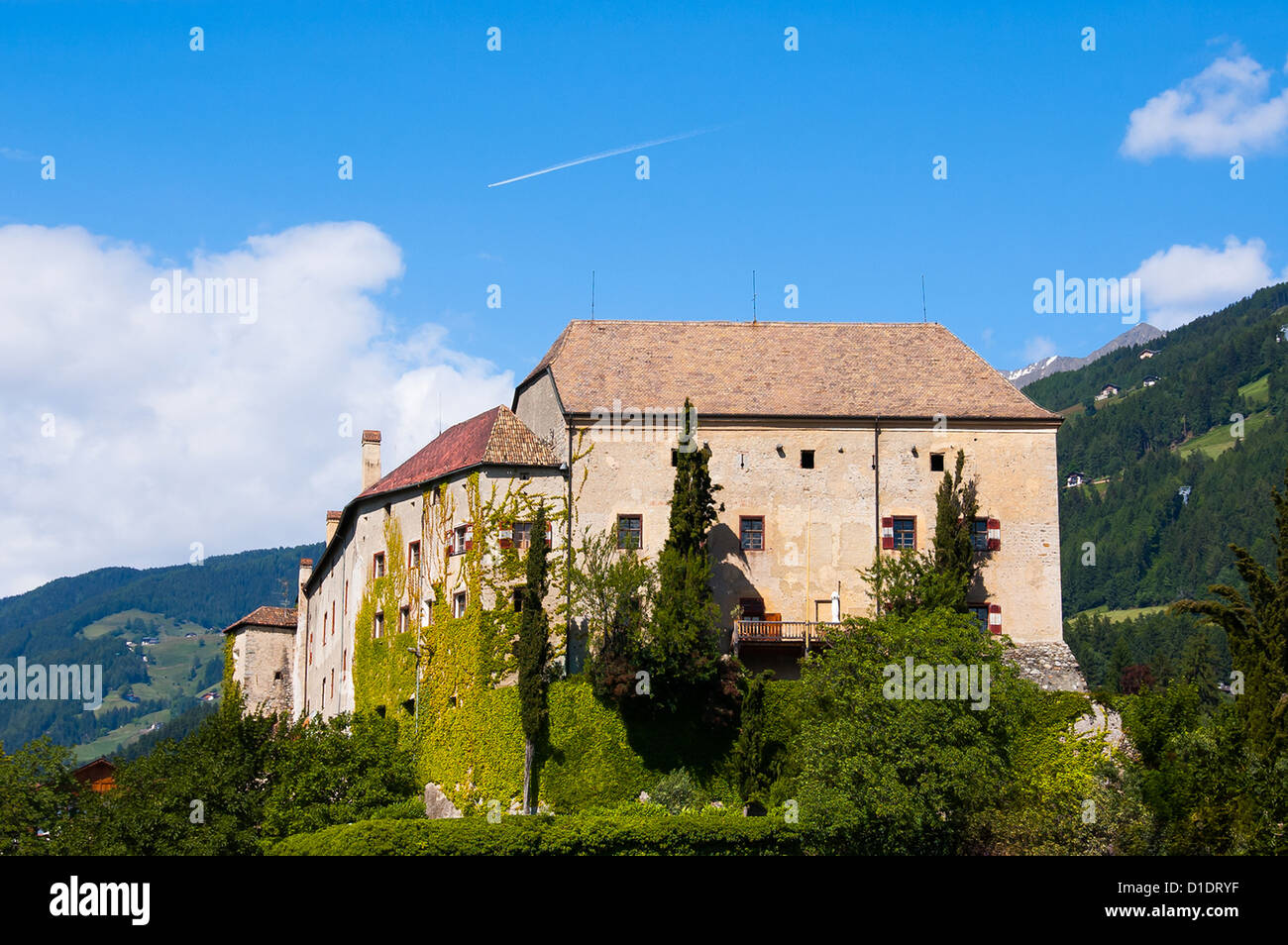 Castel Scena / Schloss Schenna Banque D'Images