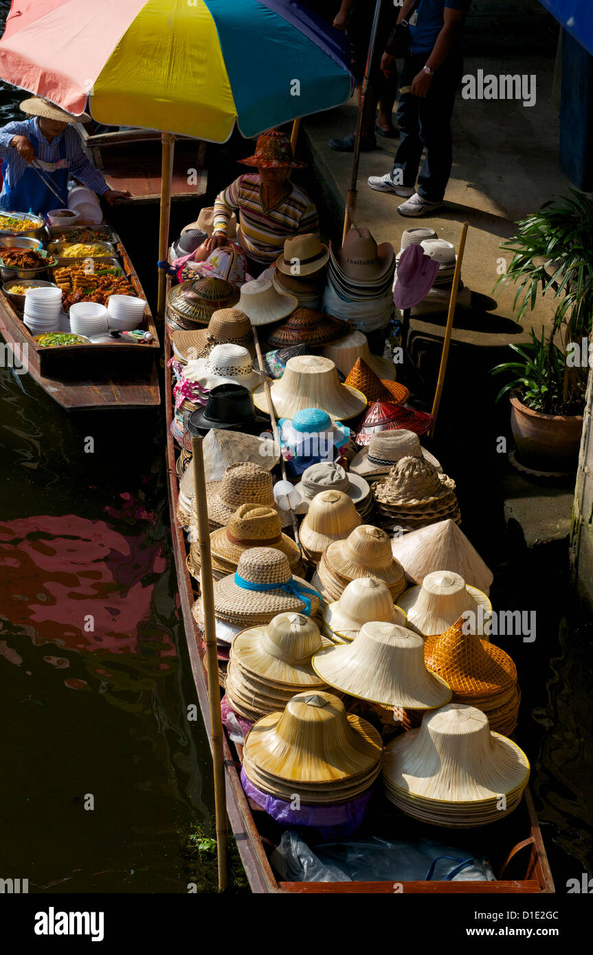 Marché flottant de la Thaïlande Damneon Sadak Banque D'Images