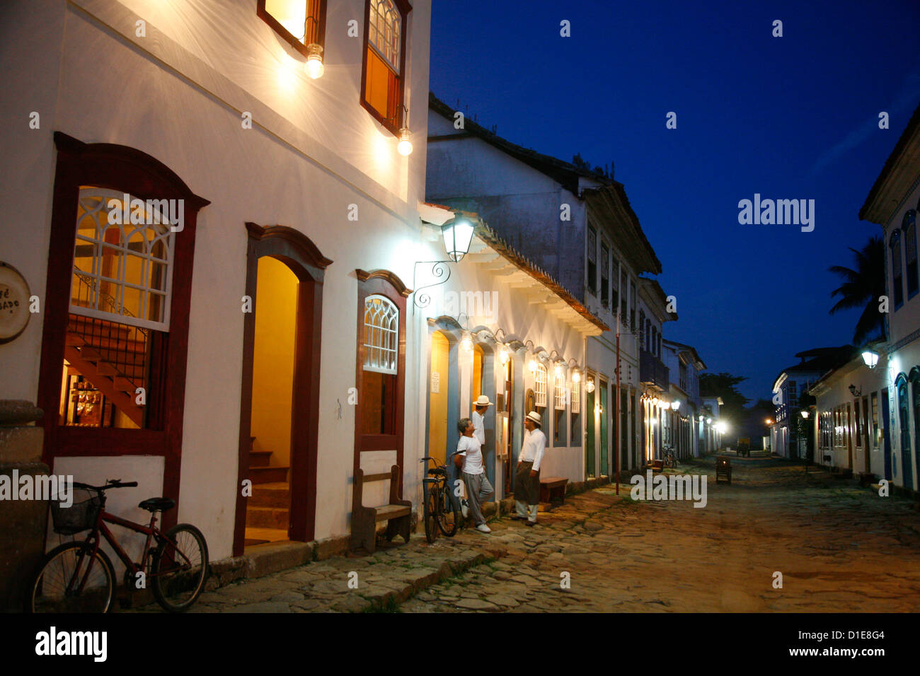 Maisons coloniales typiques dans la partie historique de Parati, l'État de Rio de Janeiro, Brésil, Amérique du Sud Banque D'Images