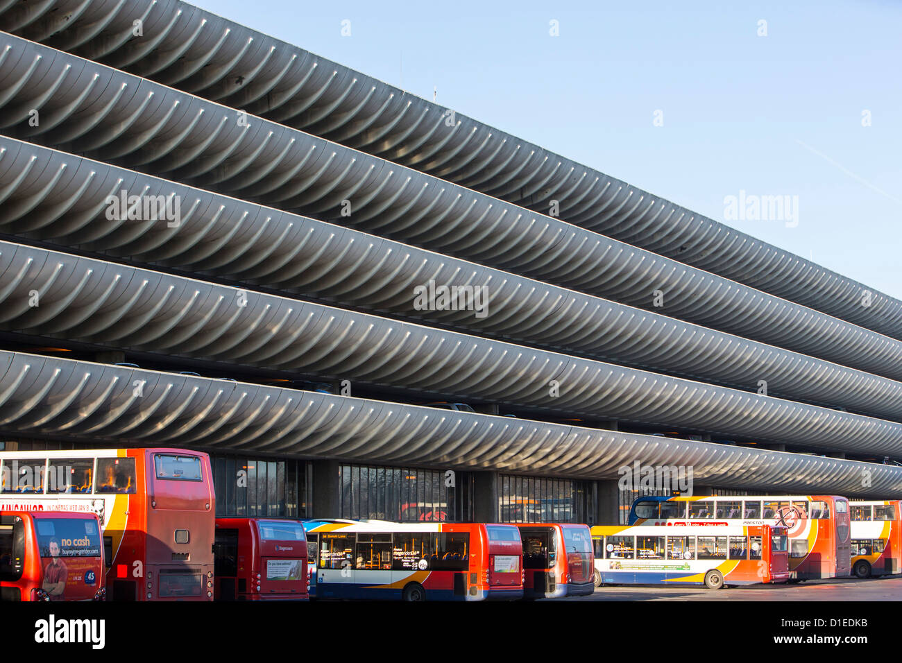 L'emblématique des années 60, Preston béton Station de bus qui est menacé d'être démoli par le conseil. Banque D'Images