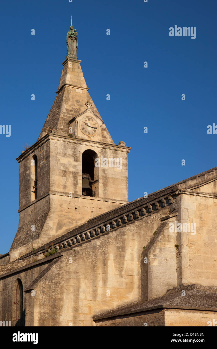 Eglise Notre Dame de la Major, Arles Provence, France Banque D'Images