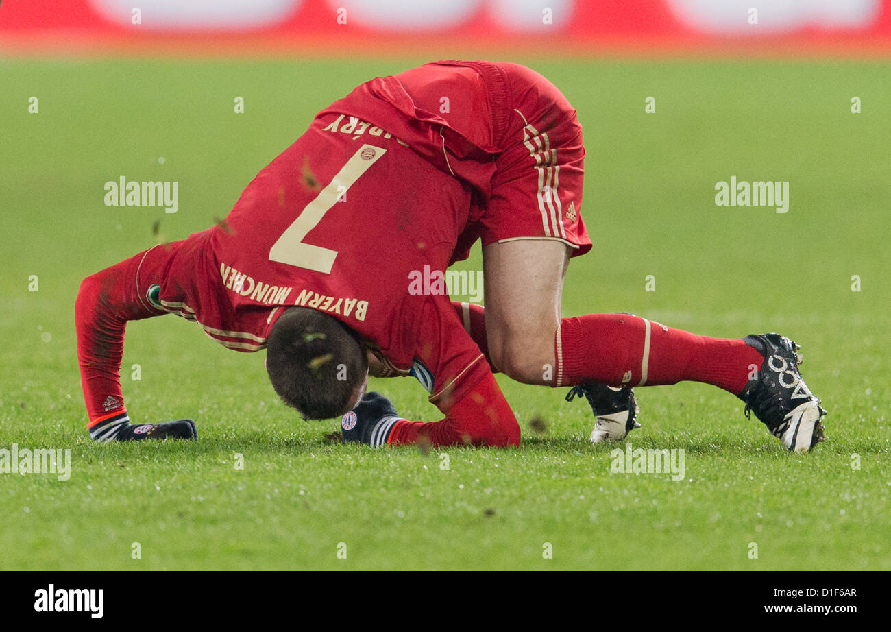 La concurrence de la coupe d'Allemagne - FC Augsburg v FC Bayern Munich 0-2 le 18 décembre 2012 : Frank Ribéry (Bayern). Banque D'Images