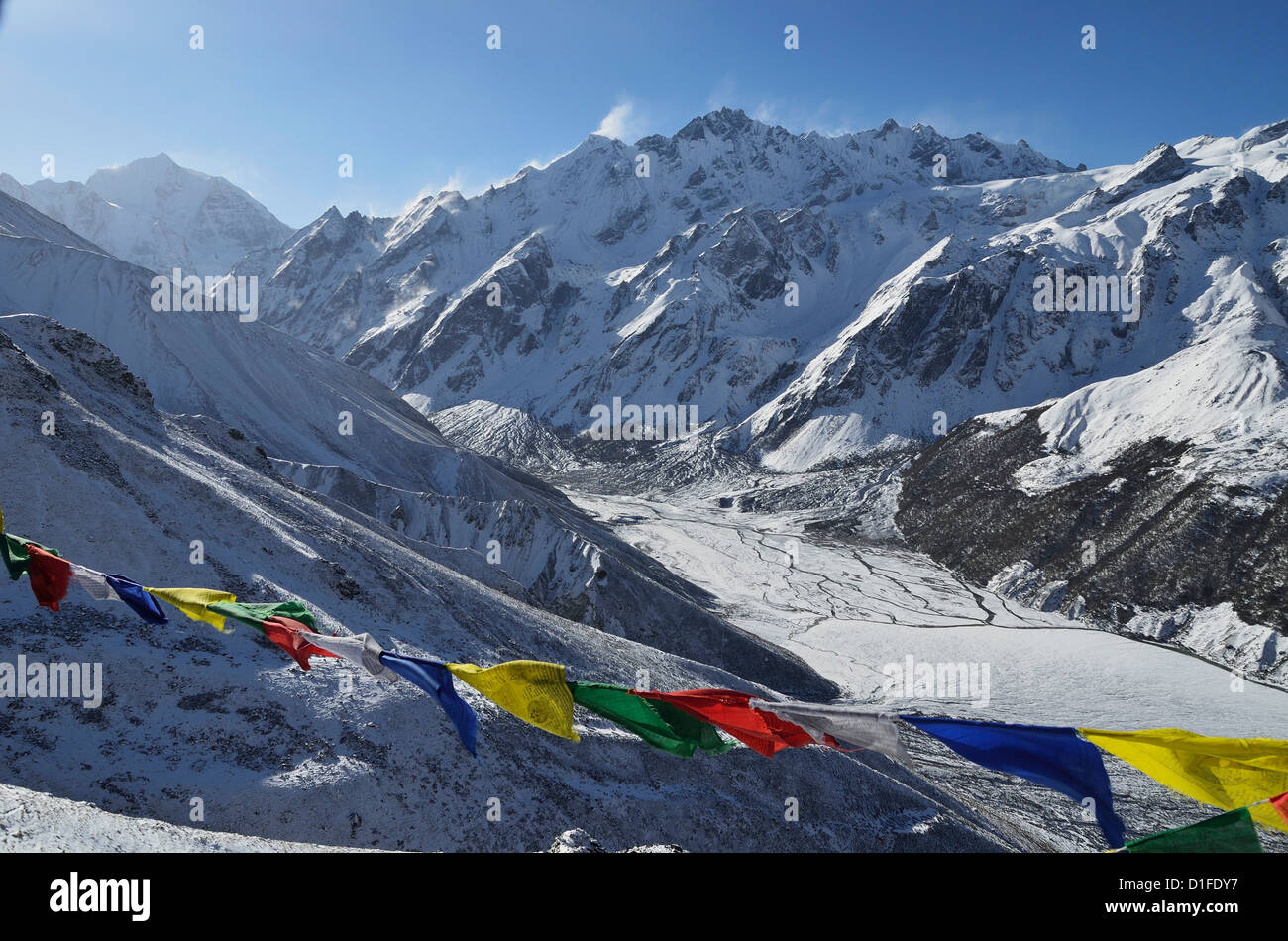 Vue sur la vallée de Langtang Kyanjin Ri, Langtang National Park, Bagmati, région centrale (Madhyamanchal), Népal, Himalaya, Asie Banque D'Images