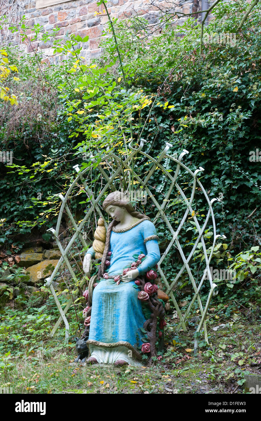 Statue de la Belle au Bois Dormant, conte de fées des frères Grimm, Allemagne Banque D'Images