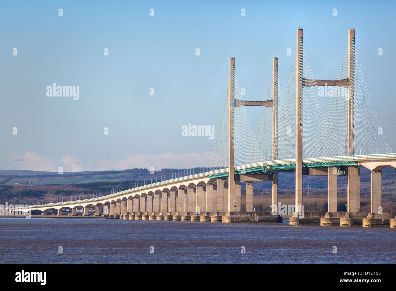 Le pont Prince of Wales ou second Severn Crossing transporte le trafic routier sur l'autoroute M4 entre le pays de Galles et le pays de l'Ouest près de Bristol au Royaume-Uni Banque D'Images
