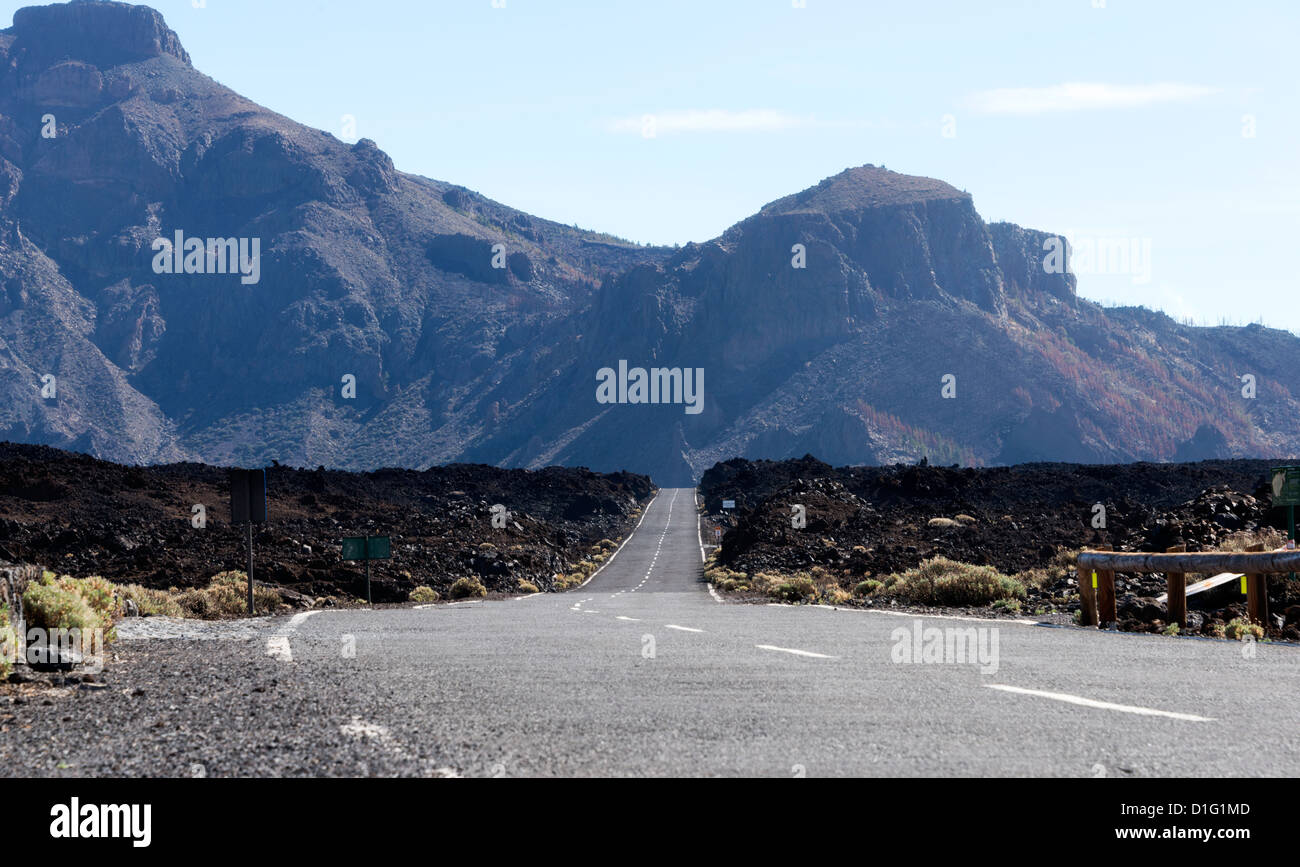 Route d'El Teide sur l'île de Vulcano espagnol tenerife Banque D'Images