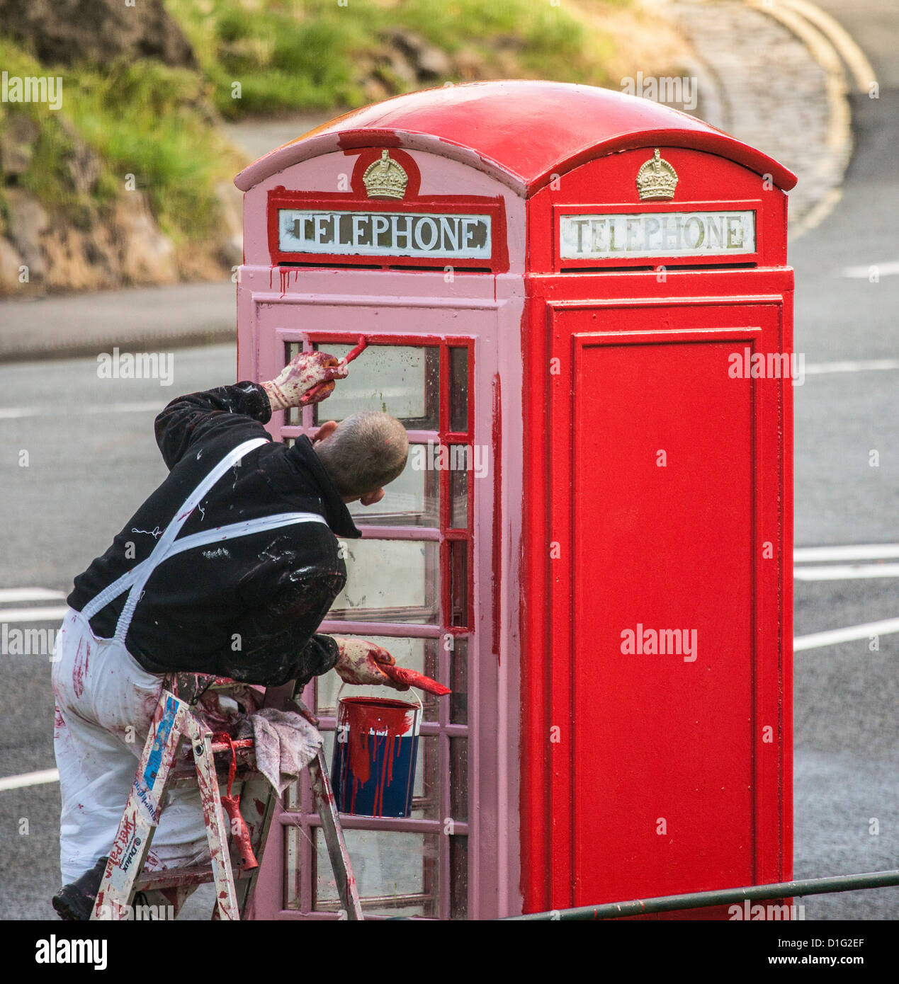 Peinture d'un British énumérés K6 téléphone fort à Clifton Bristol UK Banque D'Images