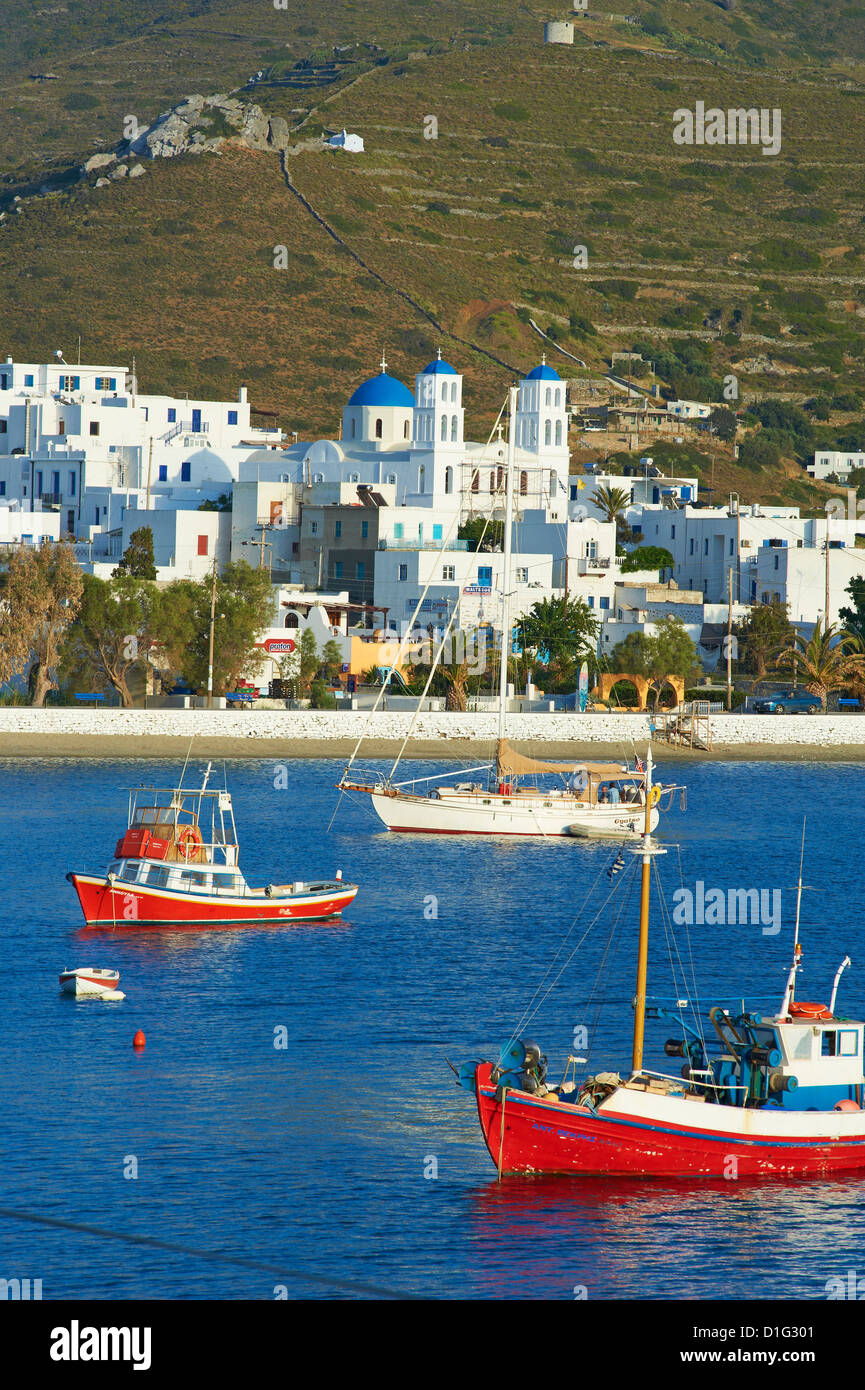 Port de Katapola, Amorgos, Cyclades, Mer Égée, îles grecques, Grèce, Europe Banque D'Images