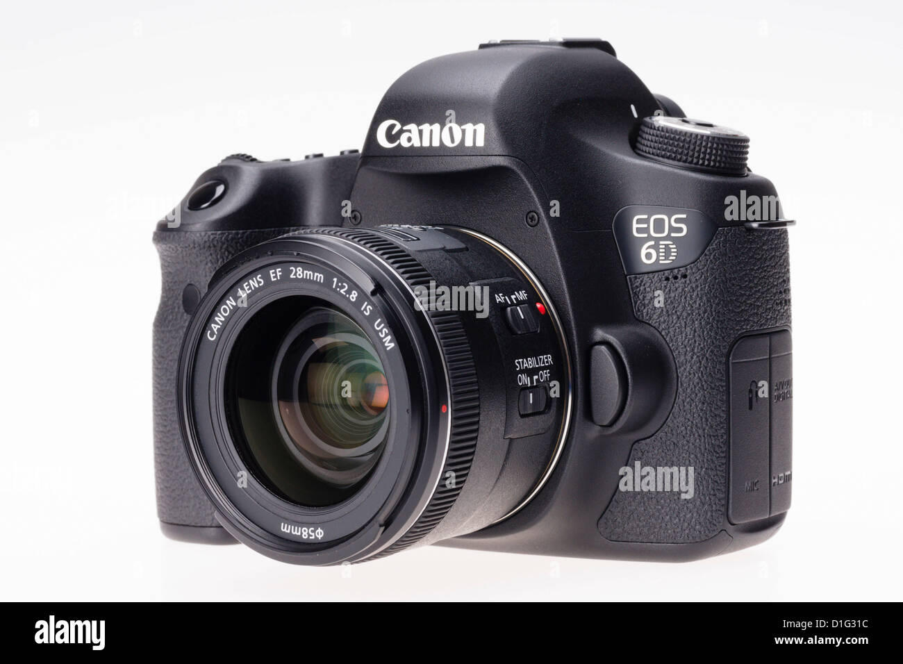 Le matériel photographique - Canon EOS 6D DSLR Full-frame, prix budget.  Corps avec objectif monté Photo Stock - Alamy