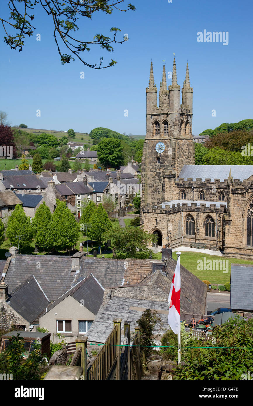 Tideswell to Church, la cathédrale de l'Apogée, Peak District, Derbyshire, Angleterre, Royaume-Uni, Europe Banque D'Images