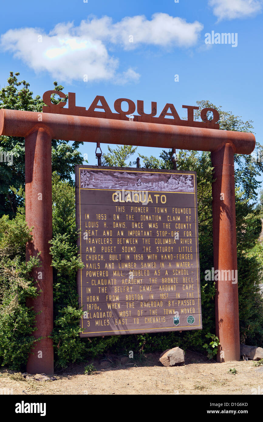 Claquato marqueur signe village, Washington Banque D'Images