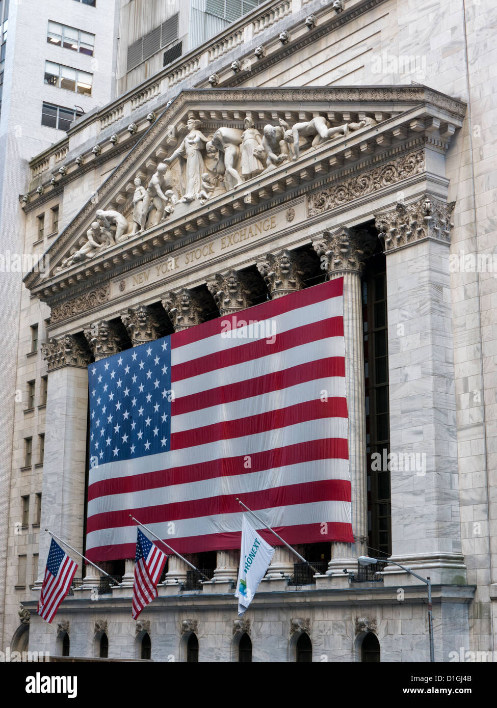 L'avant du bâtiment de la Bourse de New York à Wall Street, New York City Banque D'Images