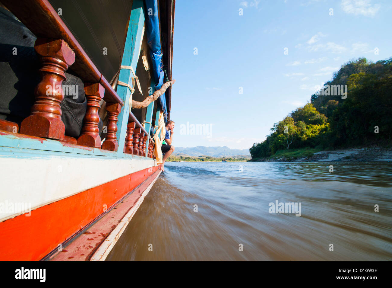 Sur le côté touristique du bateau lent de la Thaïlande à Vientiane, Laos, Indochine, Asie du Sud-Est, l'Asie Banque D'Images