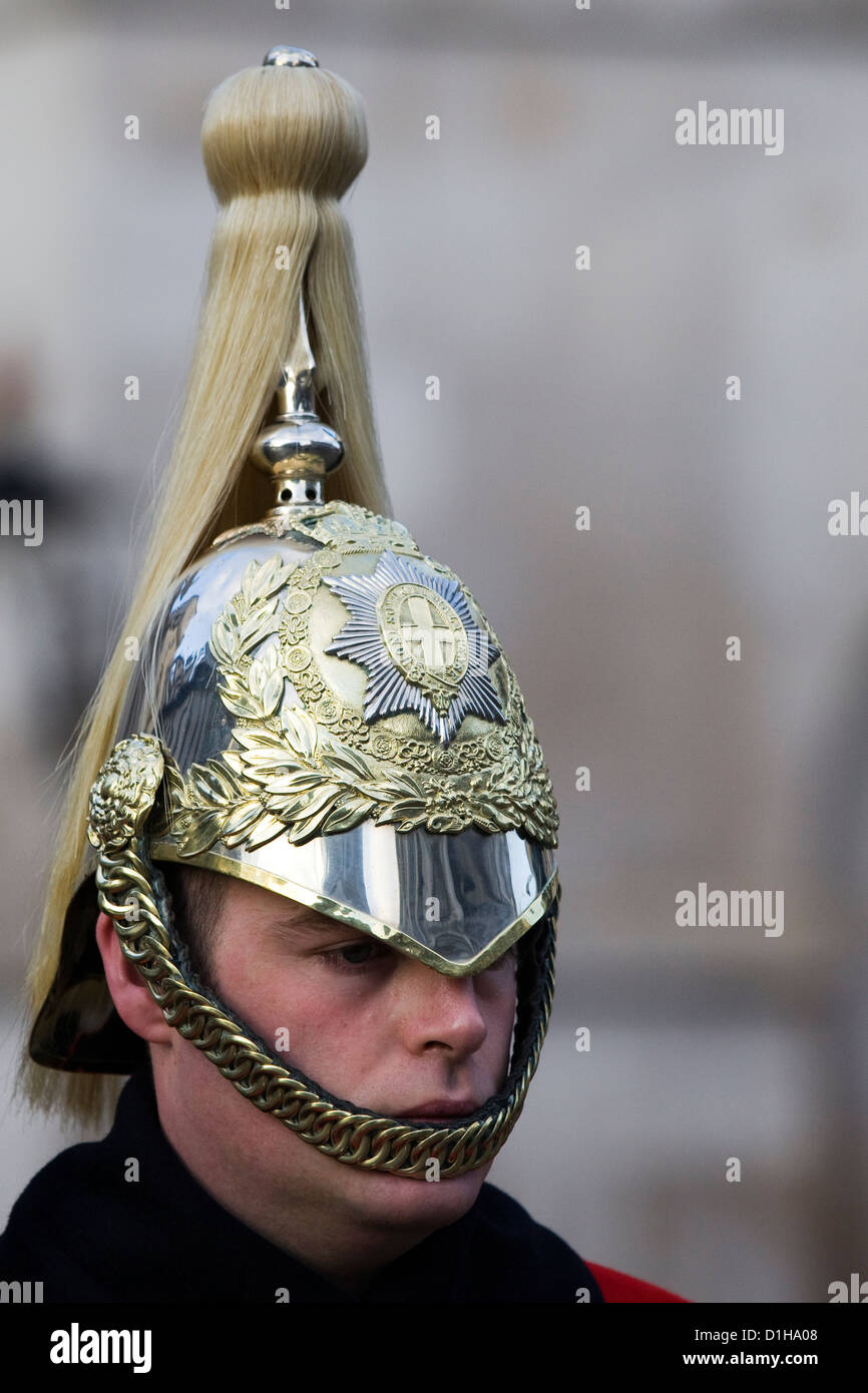 La Queens Household Cavalry close up de son casque Banque D'Images