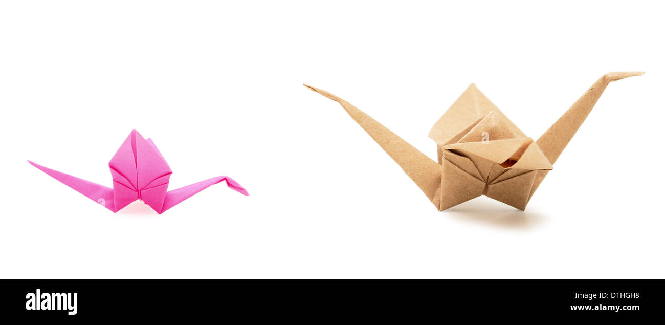 Oiseaux origami sur fond blanc Banque D'Images
