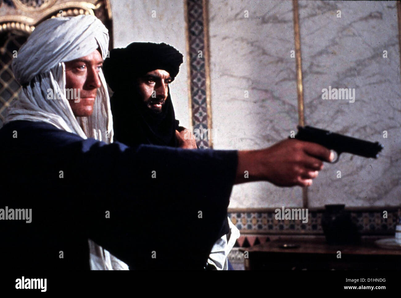 Ashanti Ashanti Michael Caine, Kabir Bedi David Linderby (Michael Caine) et Malik (Kabir Bedi) wollen die Uebeltaeter Banque D'Images