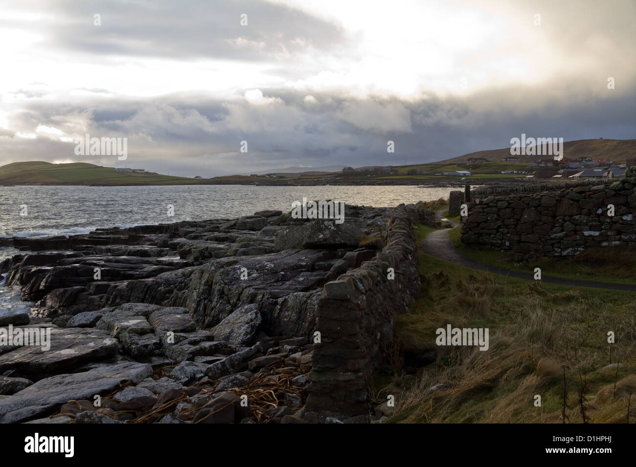 La Knab, une promenade autour de la côte à Lerwick, la capitale des Shetland, UK Banque D'Images