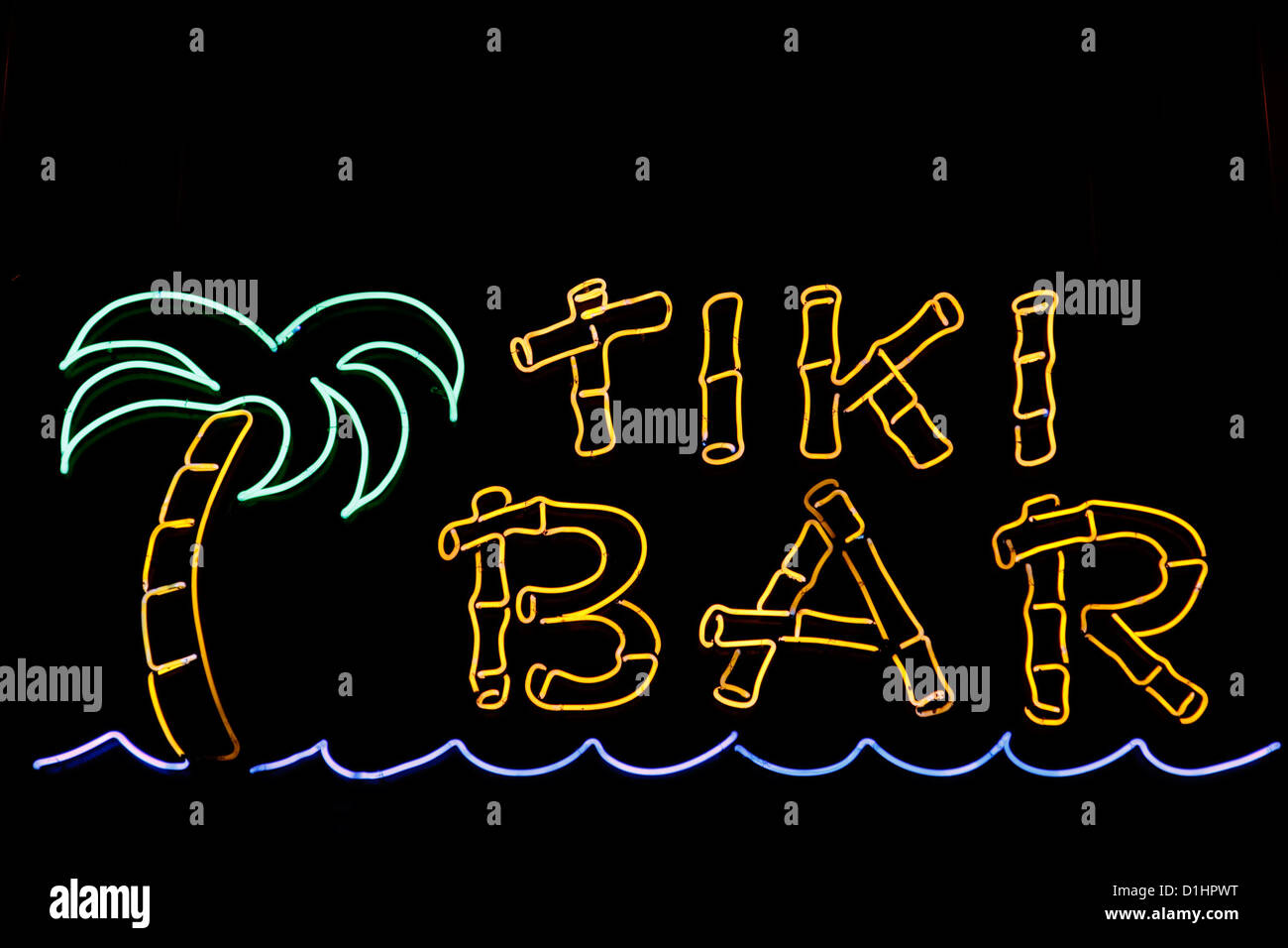 Une enseigne lumineuse pour un Tiki Bar Banque D'Images