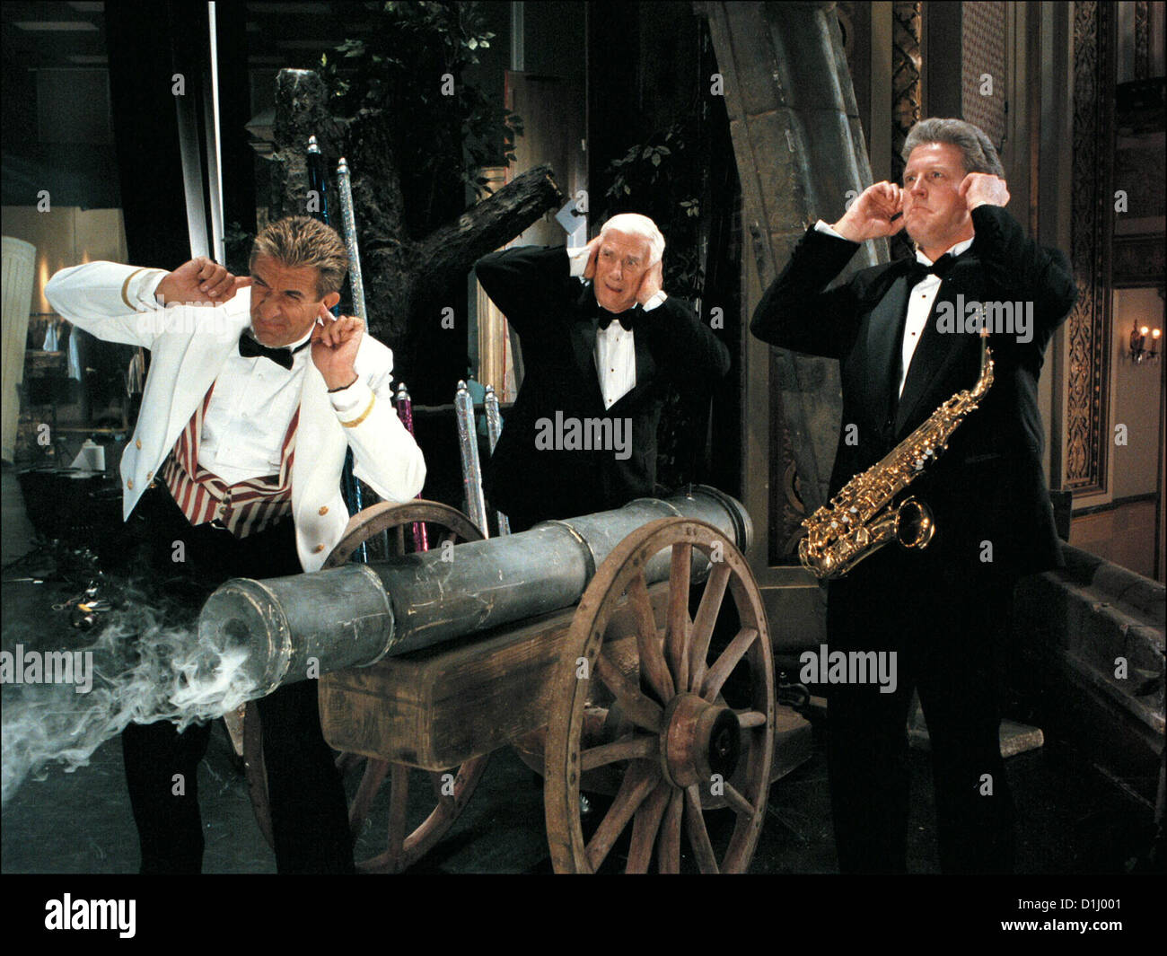 2002 - Im Durchgeknallt tous 2001 - Espace parodie Ezio Greggio, Leslie Nielsen, Damian Mason Capitaine Valentino Di Pasquale Banque D'Images