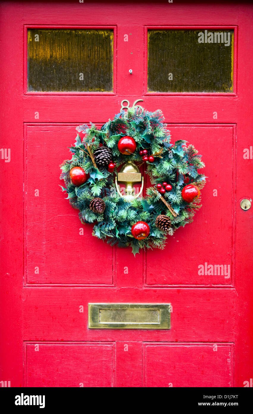 Heurtoir de porte circulaire en laiton Banque de photographies et d