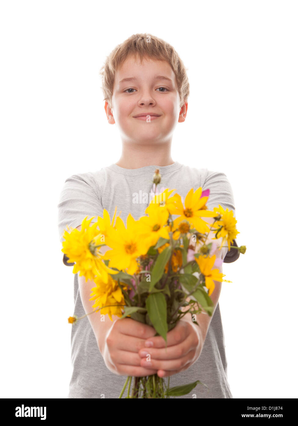 Garçon Avec Un Bouquet De Fleurs Isolated On White Banque